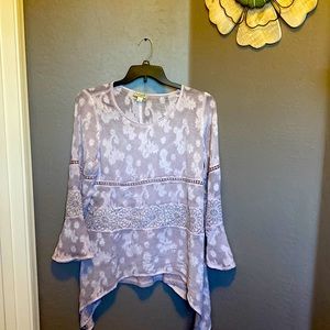 One World light purple tunic top size L.